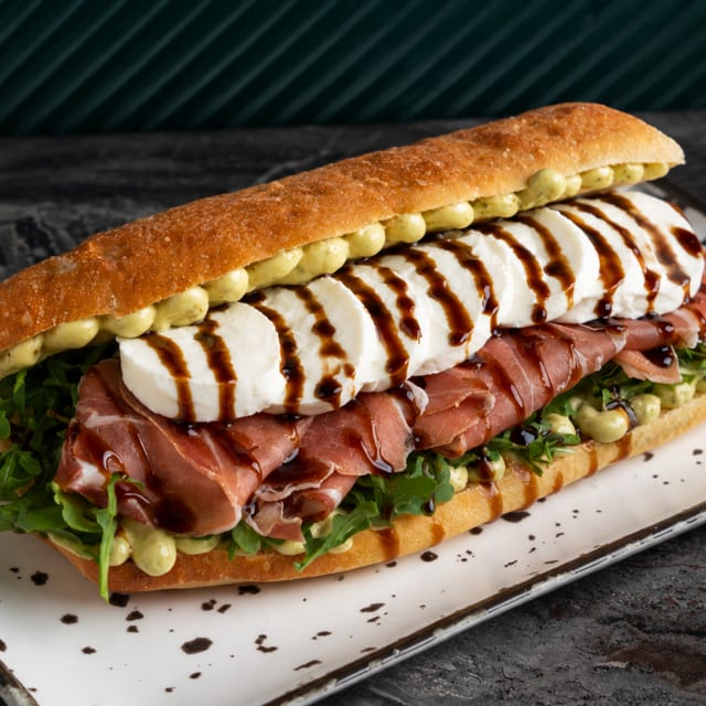 The Prosciutto & Mozzarella.
